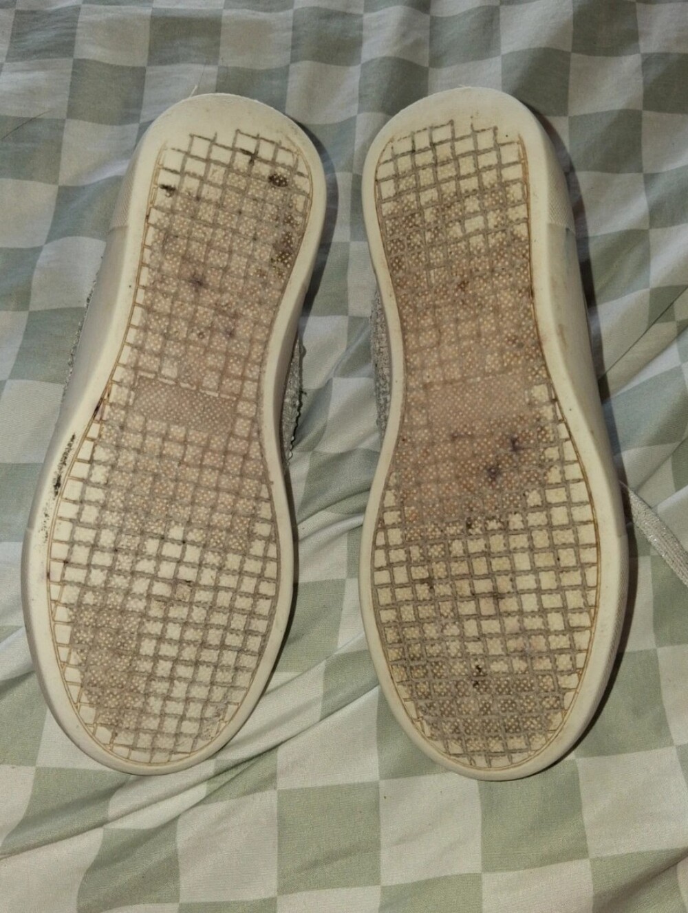 Shoes - Picture 5 of 7